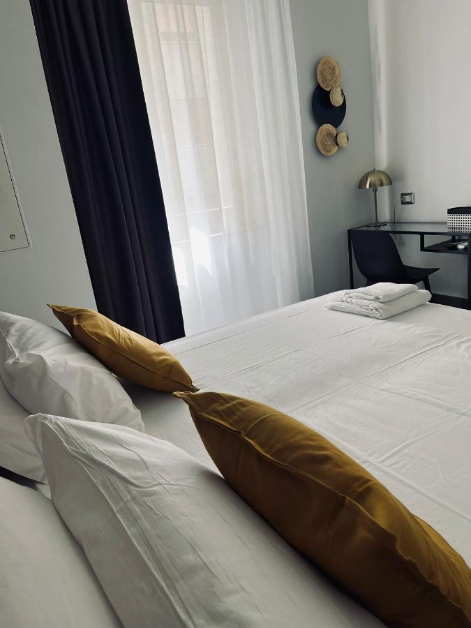 Smart Rooms Napoli Eksteriør bilde